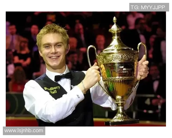 保罗亨特与斯蒂芬李的巅峰对决谁将赢得最终荣耀