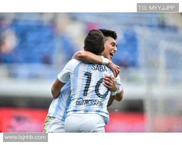 中超联赛精彩对决贵州队迎战河北队全力争胜展现球队风采