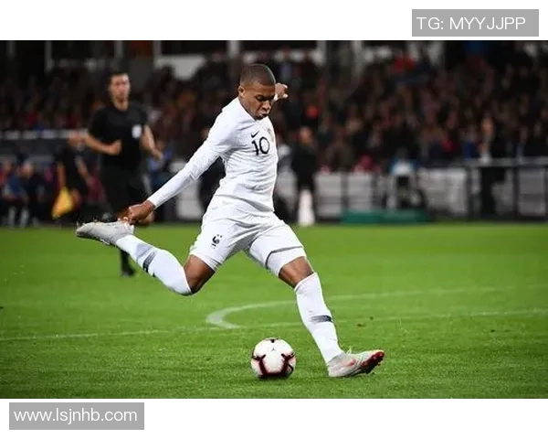 姆巴佩引领法国足球新篇章未来之星的崛起与挑战