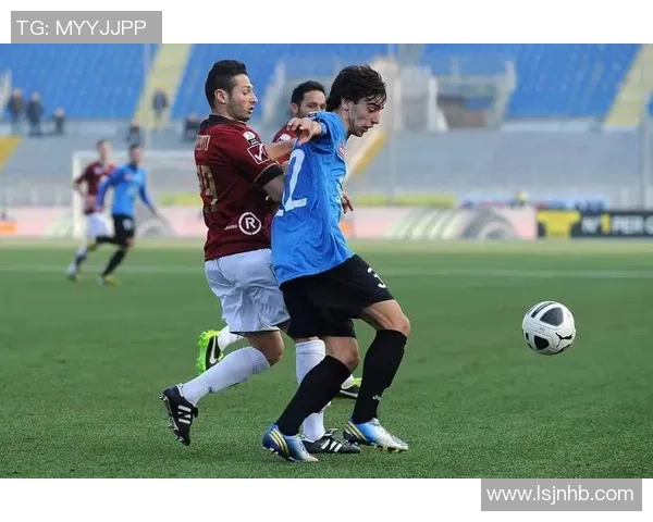 布鲁诺费尔南德斯：从默默无闻到足坛明星的成长之路