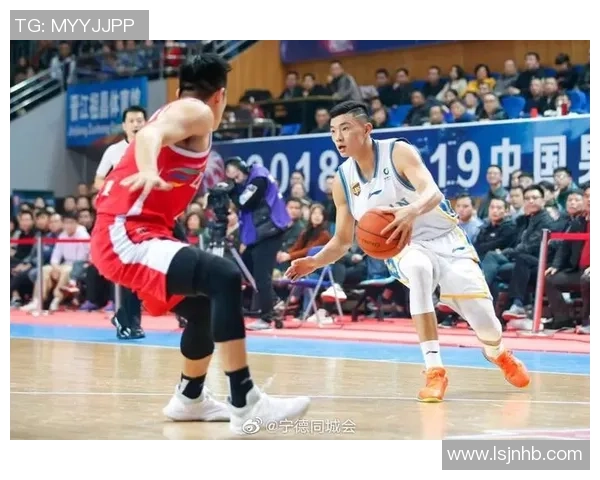 福建浔兴迎战广东宏远全力争胜激战即将上演篮球迷不容错过的精彩对决