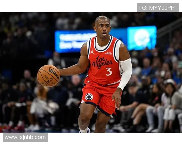 克里斯保罗：从篮球场上的指挥官到传奇球员的辉煌历程