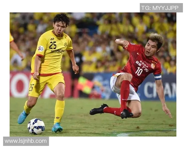 广岛三剑迎战鹿角鹿岛决战日职联赛巅峰对决