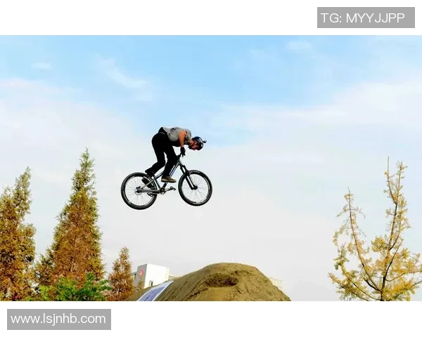 武汉极限运动队与重庆极限运动队赛后复盘分析意识碰撞与战术对抗 武汉极限运动队与重庆极限运动队赛后复盘分析意识碰撞与战术对抗