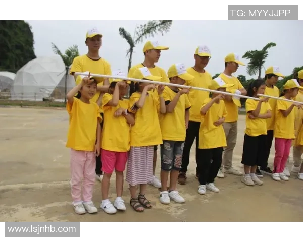 舞动人生的节奏与梦想：周军的街舞故事与心路历程